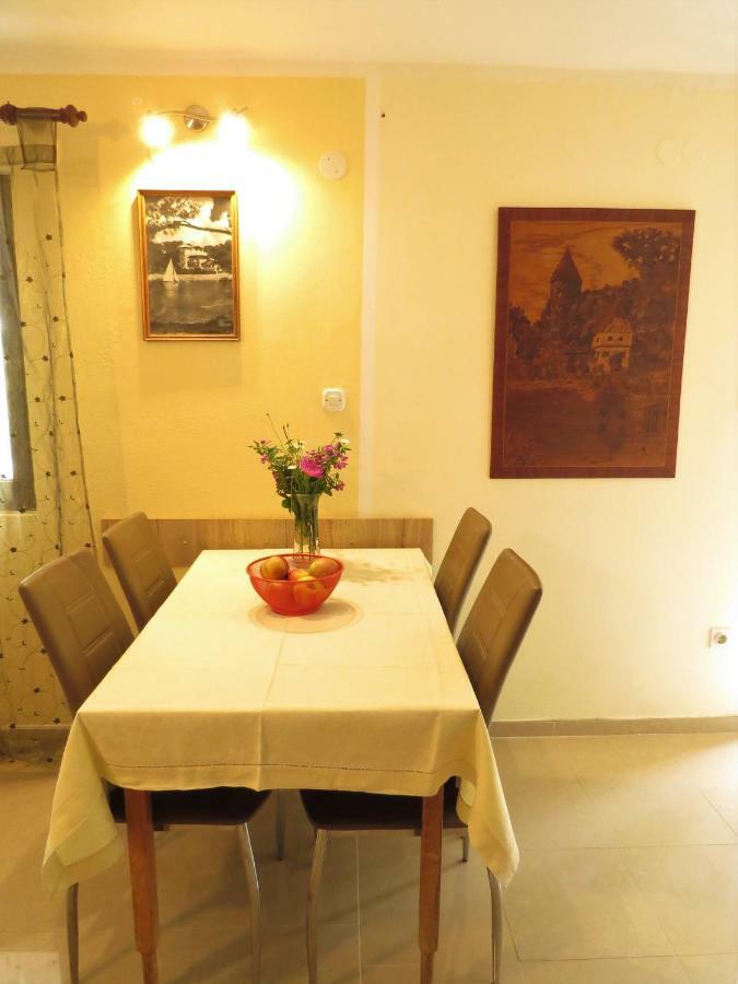 Great Apartment Mali Lošinj Exterior foto